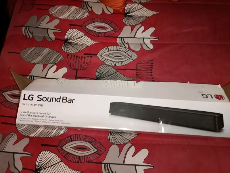 Barra de Sonido LG SK1 Bluetooth 40W - 1