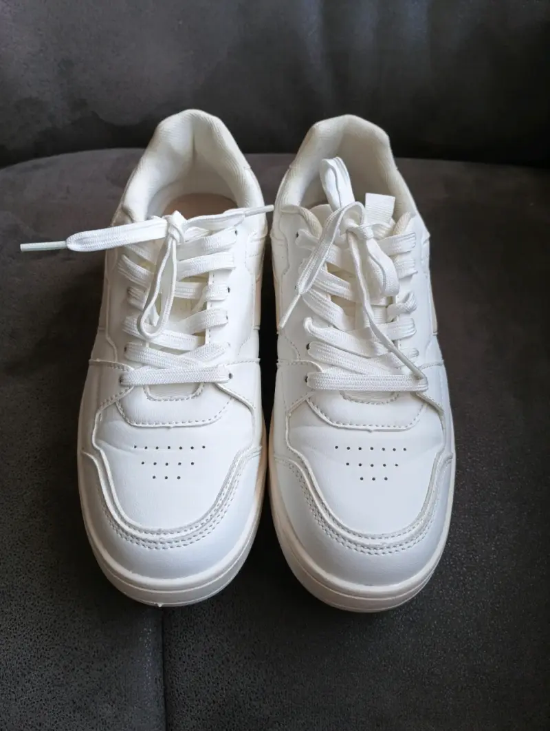 Zapatillas blancas de cuero talla 40 Marquis - 1