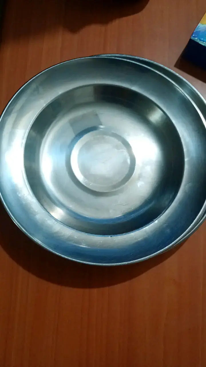 Plato de metal para rituales con velas. - 1