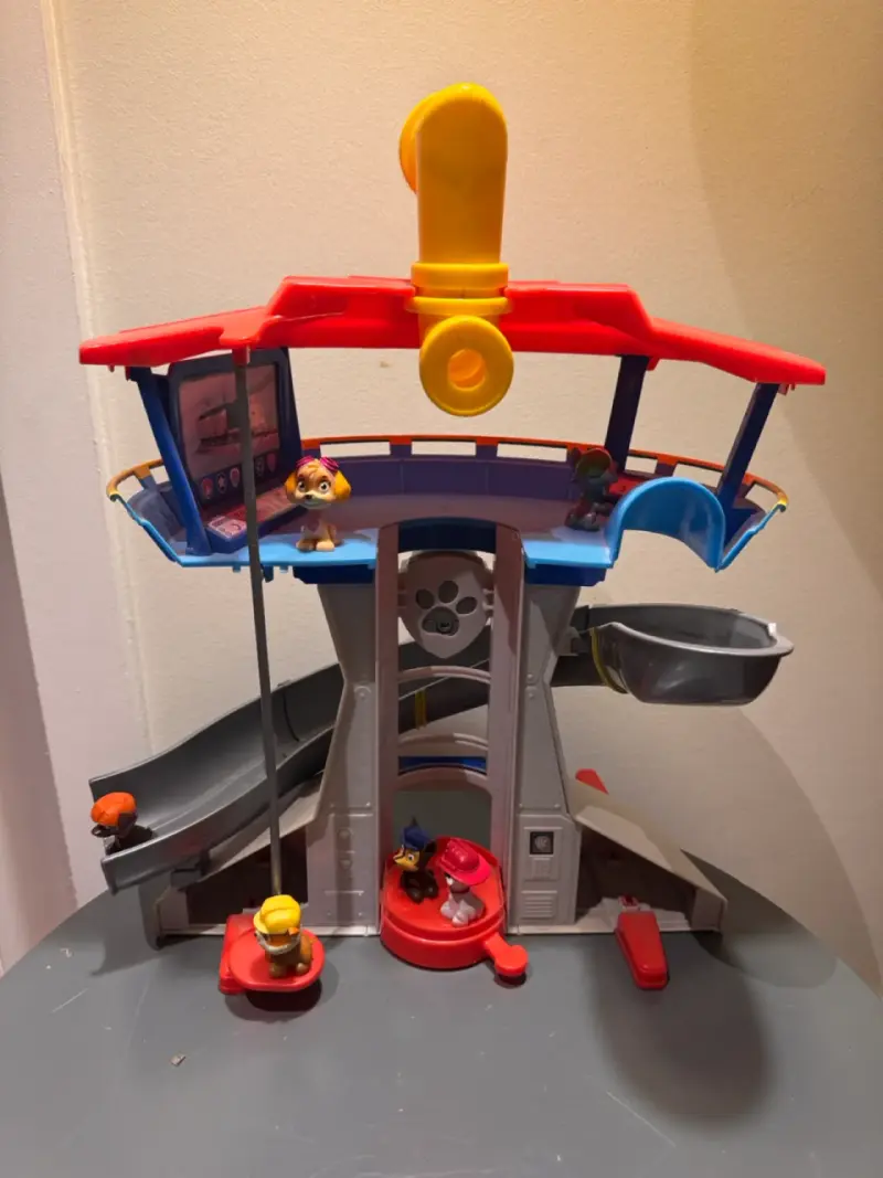 Torre de control Patrulla Canina con figuras - 1
