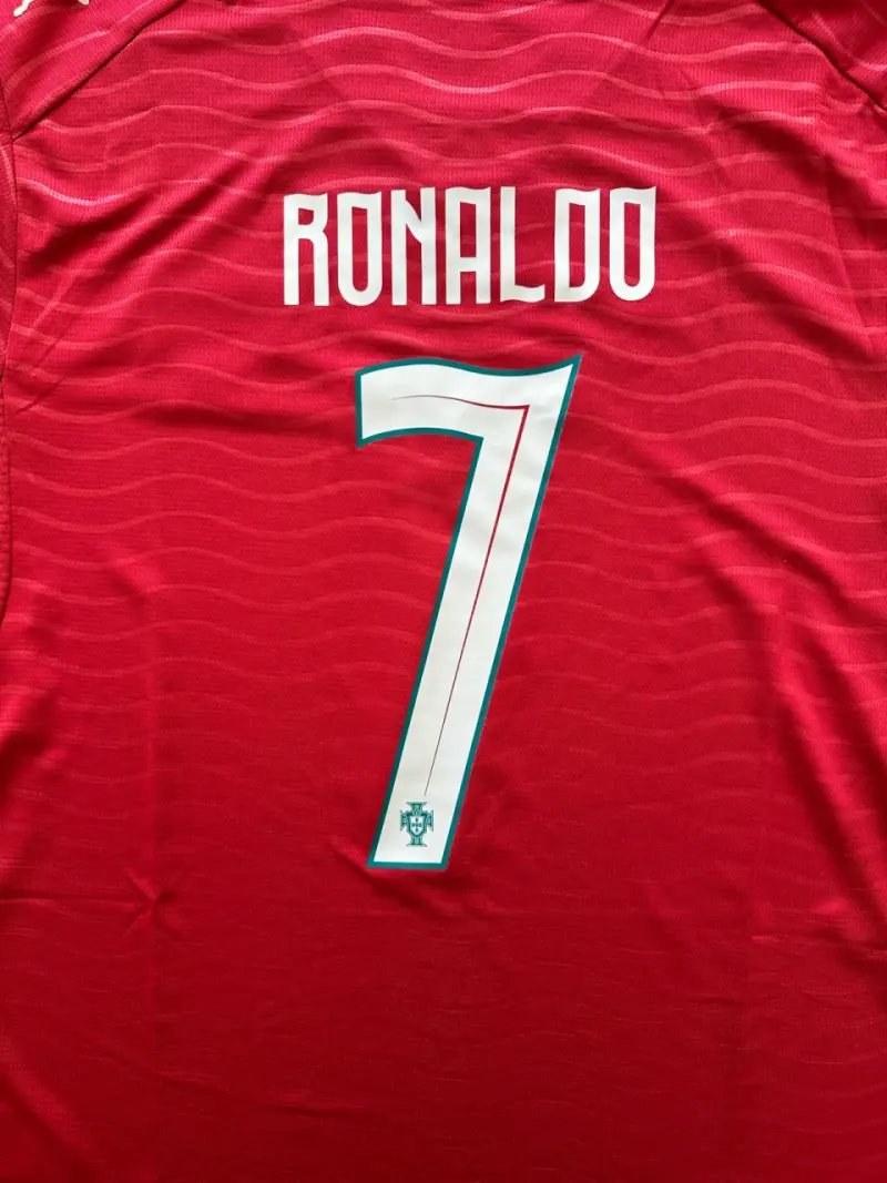 Camiseta Portugal Puma Ronaldo 7 Mundial 2026 - 2
