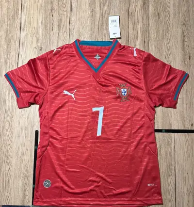 Camiseta Portugal Puma Ronaldo 7 Mundial 2026 - miniatura 4