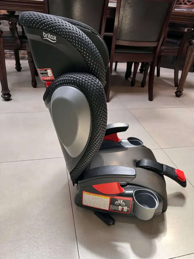 Silla de auto Britax para niños con portavasos - 1