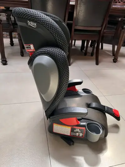 Silla de auto Britax para niños con portavasos - miniatura 1