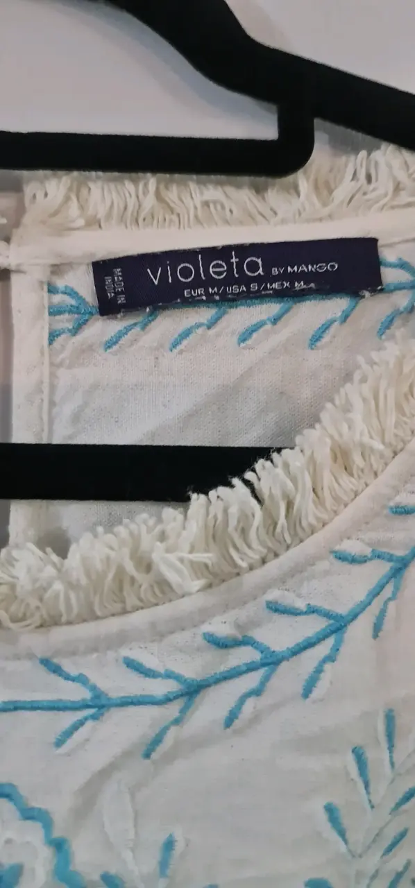 Blusa bordada blanca y azul Violeta by Mango - 3