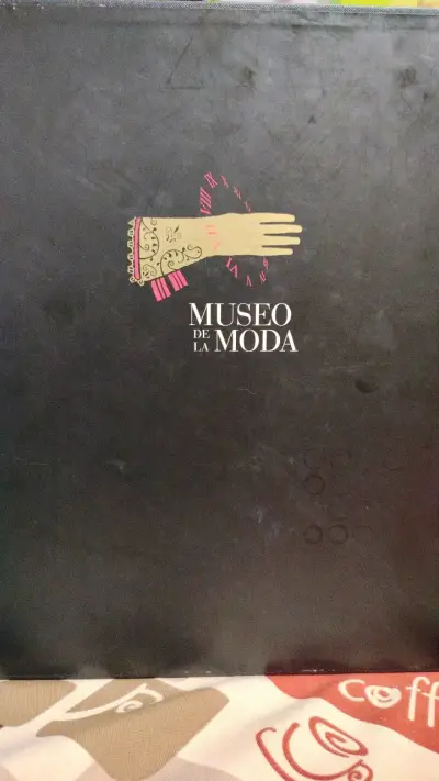Álbum del Museo de la Moda - miniatura 1