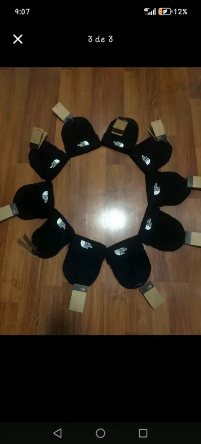 Gorros de lana The North Face en varios colores - miniatura 2