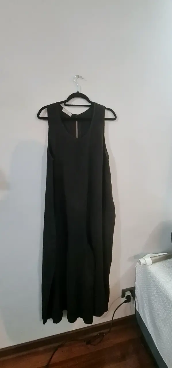 Enterito negro sin mangas Privilege talla M