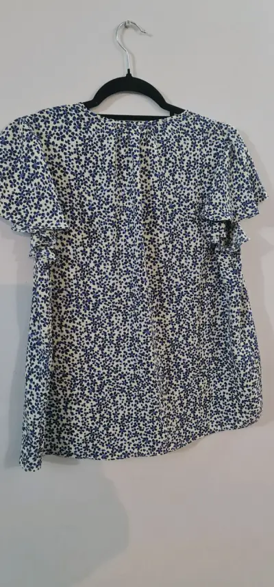 Blusa estampada floral azul y blanco MNG - miniatura 3