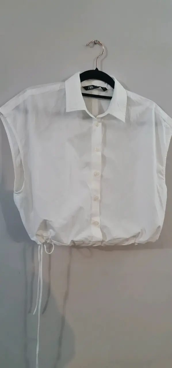 Blusa sin mangas blanca Zara con ajuste - 2