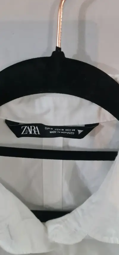 Blusa sin mangas blanca Zara con ajuste - miniatura 3