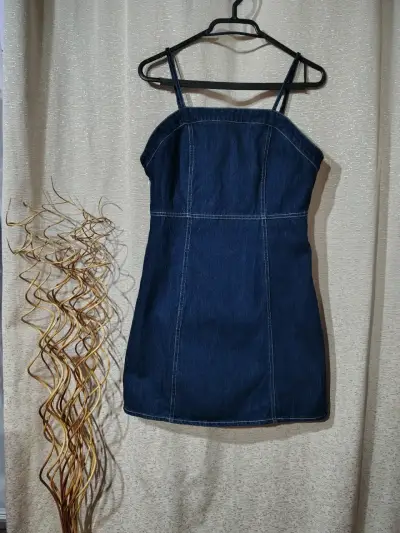 Vestido de mezclilla azul para mujer - miniatura 2