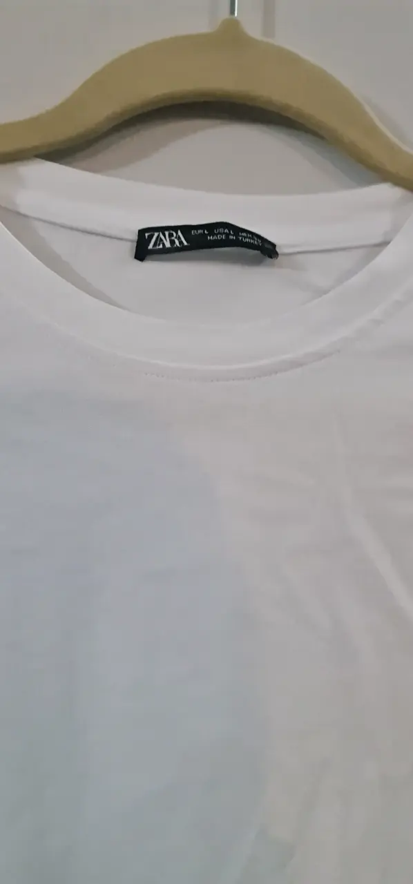 Polera blanca con mangas de encaje Zara - 3