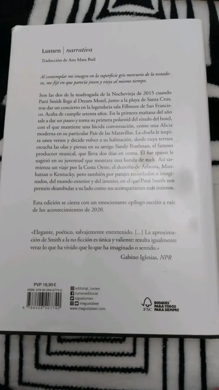 Libro 'El Año del Mono' de Patti Smith - 2