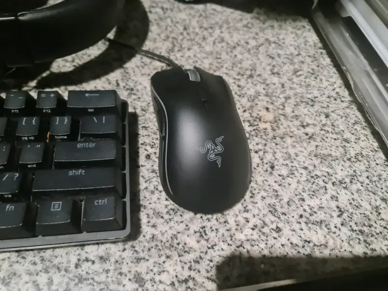 Kit de teclado, mouse y audífonos Razer para gaming - 2
