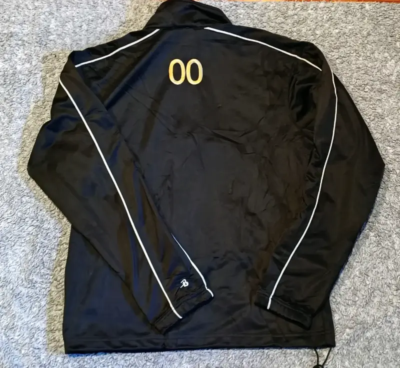 Poleron negro talla S - 3