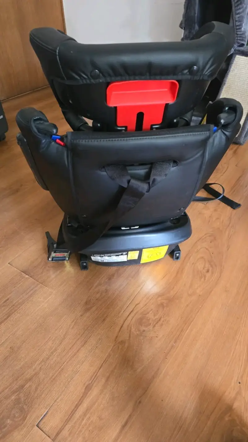 Silla de Auto Infanti One Isofix Negra - 3