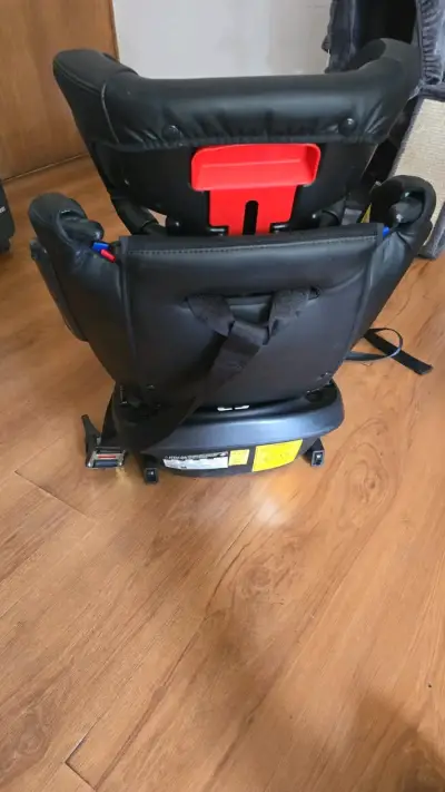 Silla de Auto Infanti One Isofix Negra - miniatura 3