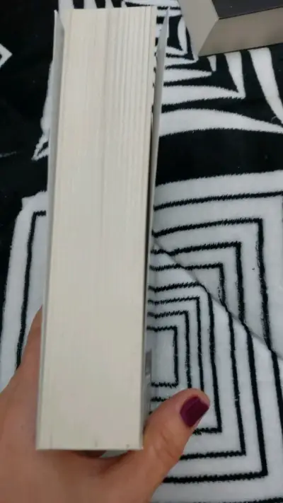 Libro 'Como polvo en el viento' de Leonardo Padura - miniatura 3