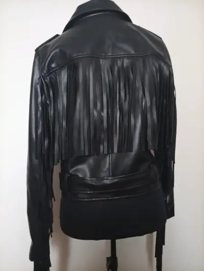Chaqueta de cuero negra con flecos - miniatura 2