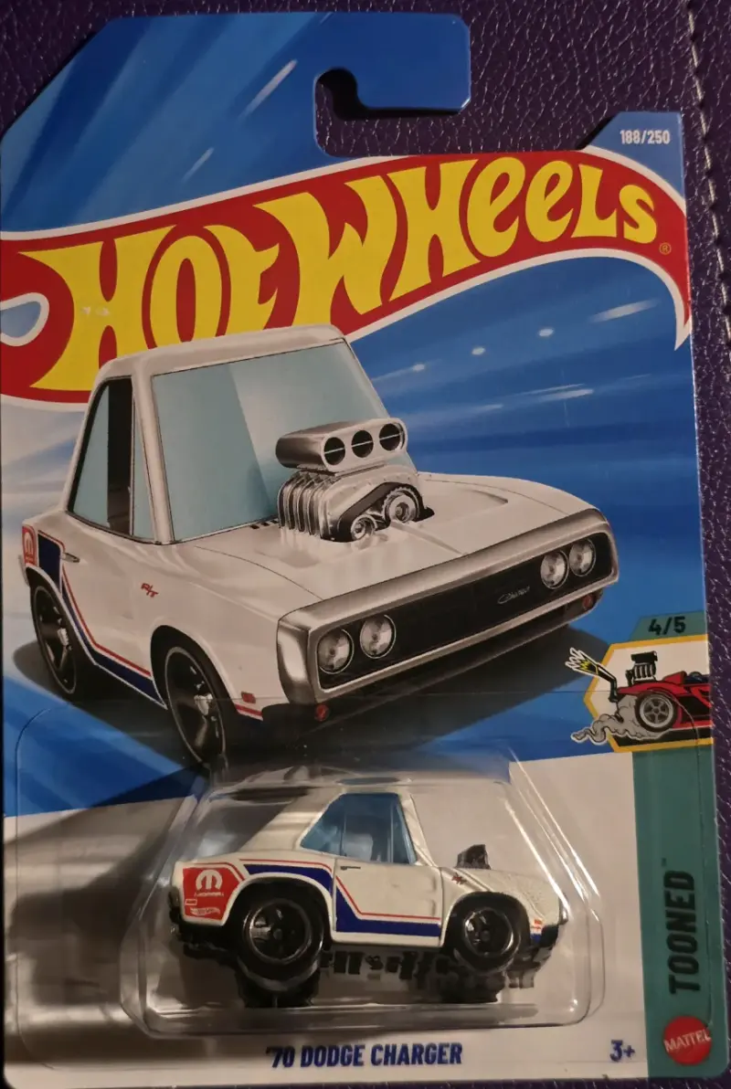 Hot Wheels '70 Dodge Charger Tooned