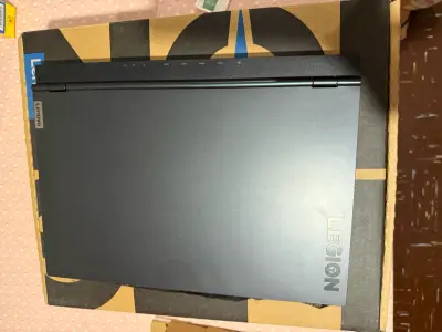 Lenovo Legion 5 - miniatura 1