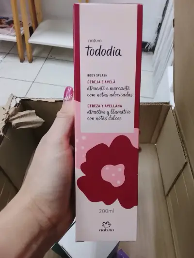 Body Splash Natura Tododia Cereza y Avellana 200ml - miniatura 1