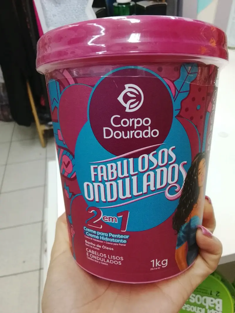 Crema hidratante de coco Corpo Dourado 1kg - 4
