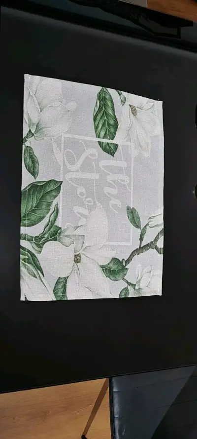 Mantel individual floral verde - miniatura 1