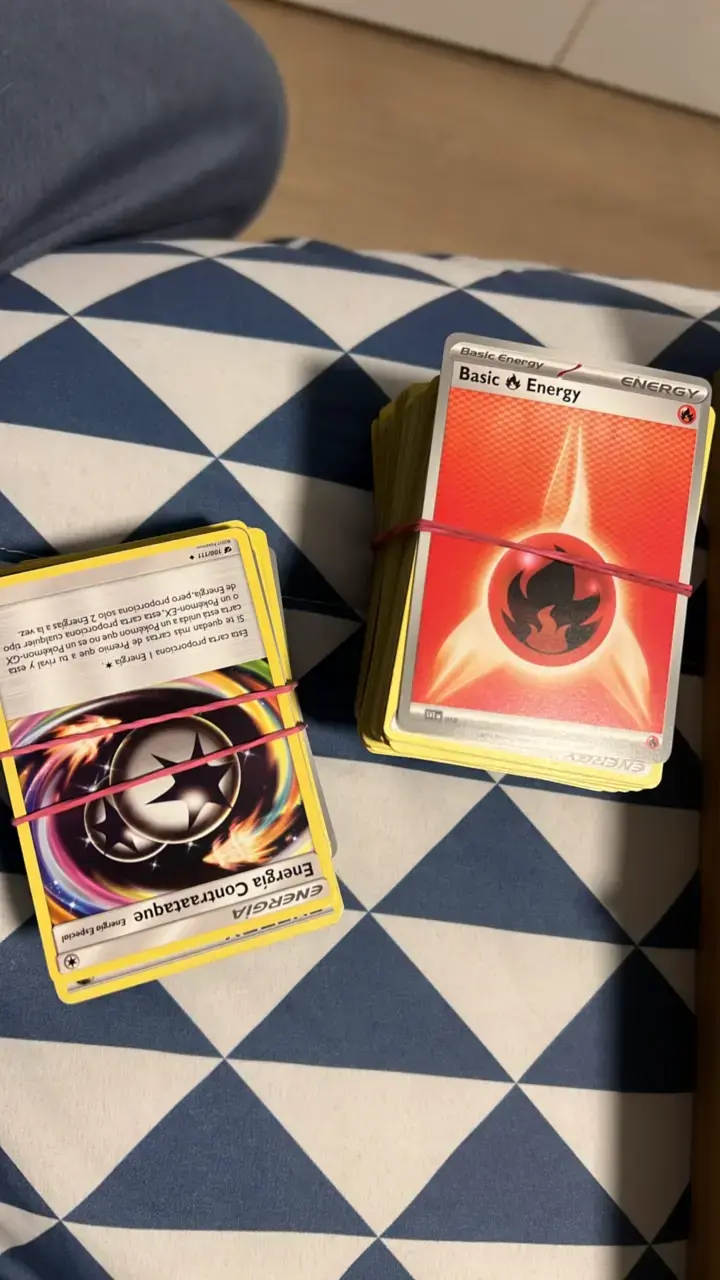 Lote de cartas de energía Pokémon