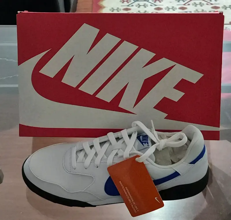 Zapatillas deportivas Nike talla 42.5