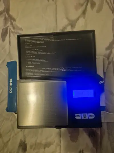 Balanza digital de precisión Philco con pantalla LCD - miniatura 1