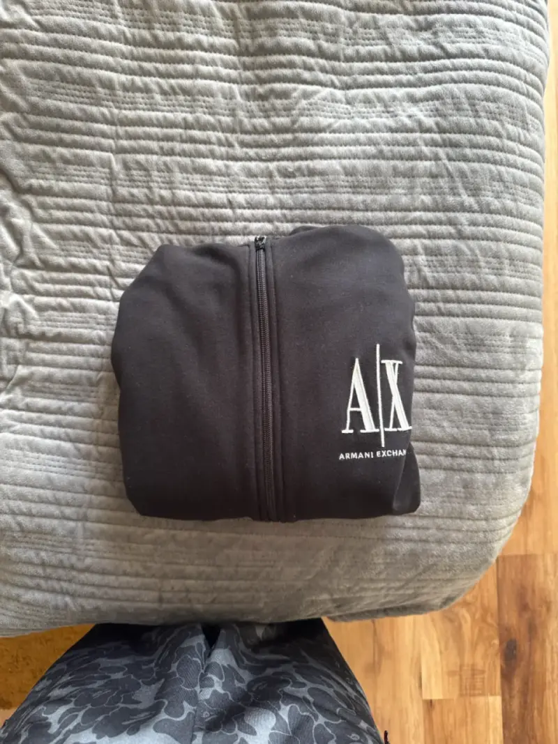 Polerón Negro Armani Exchange con Cierre - 3