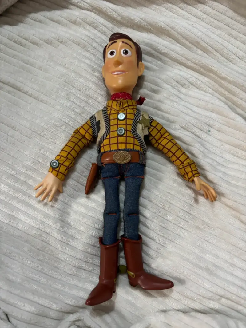 Woody toy story Disney store - 3