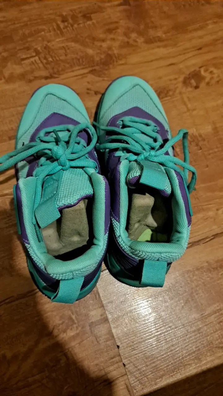 Zapatillas deportivas turquesa y morado para mujer - 4