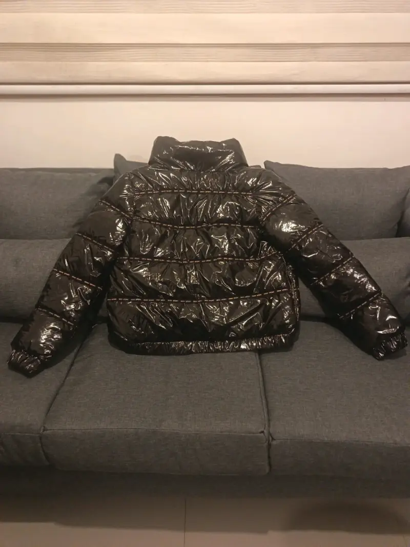 Chaqueta acolchada negra DKNY para mujer - 2