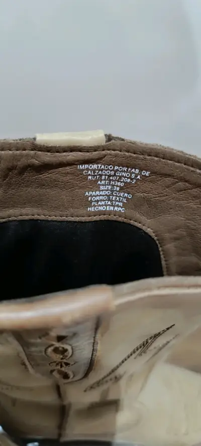 Botas vaqueras de cuero beige con diseño bordado - miniatura 3