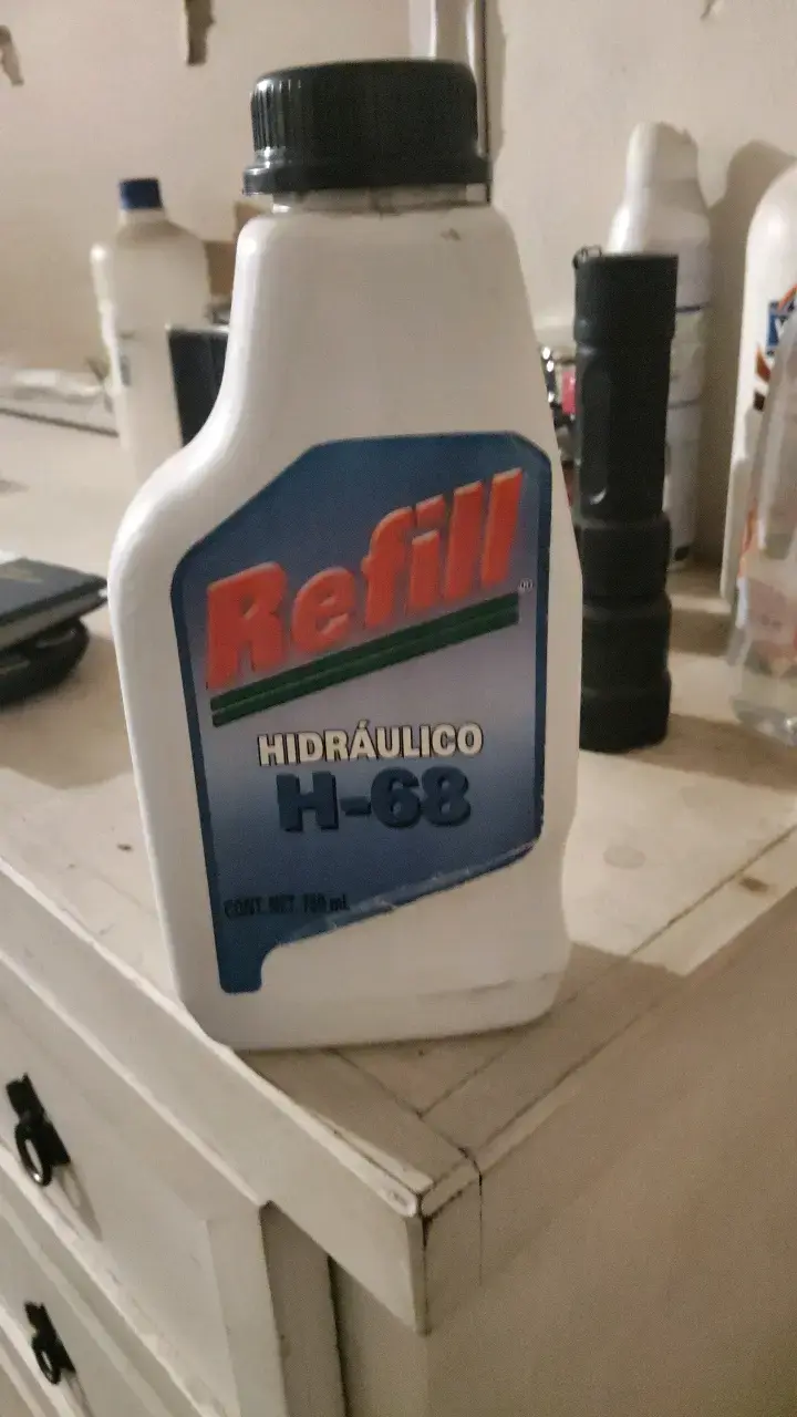 Aceite Hidráulico Refill H-68 750 ml