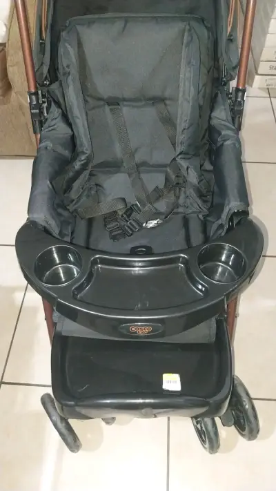 Coche de Paseo para Bebé Negro con Bandeja - miniatura 3