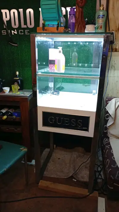 Mueble exhibidor Kiplingde vidrio - miniatura 5