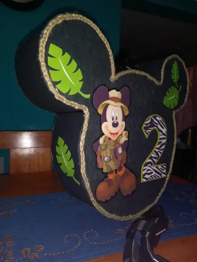 Piñata de Campanita con diseño brillante - miniatura 3