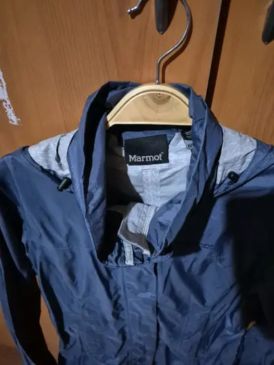 Chaqueta Impermeable Azul Marmot para mujer - miniatura 2