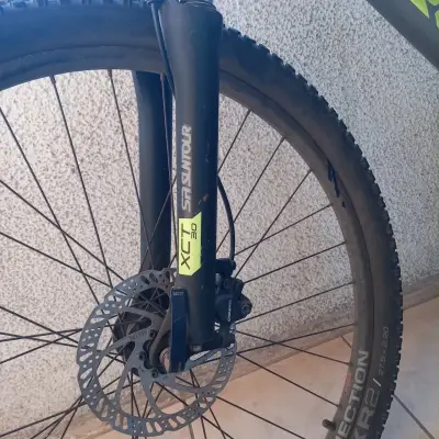 Bicicleta de montaña Trek - miniatura 3