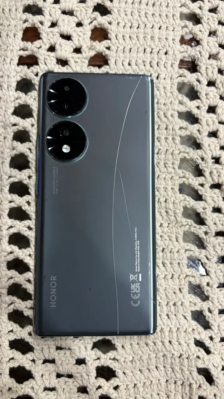 Honor 70 con detalles estéticos - 3