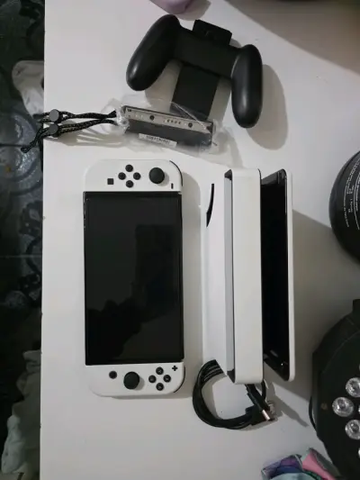 Consola Nintendo Switch OLED - miniatura 3