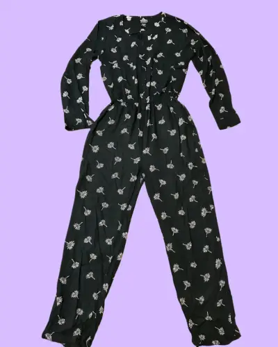 Enterito negro con estampado floral - miniatura 1