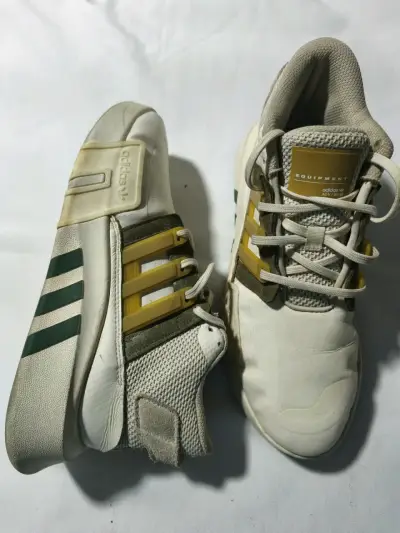 Zapatillas deportivas Adidas Equipment blancas y verdes - miniatura 2