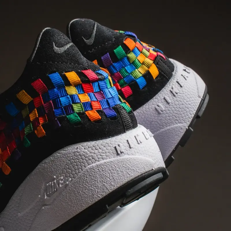 Zapatillas Nike Air Footscape Woven - 5