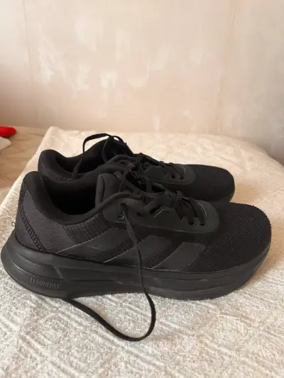 Zapatillas deportivas negras para hombre 25mm - miniatura 1