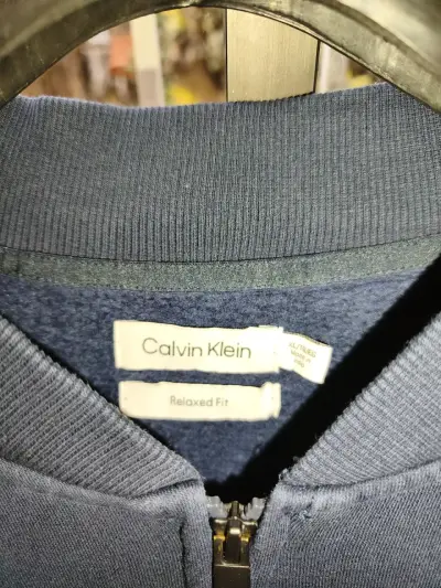Polerón azul Calvin Klein con cierre - miniatura 2